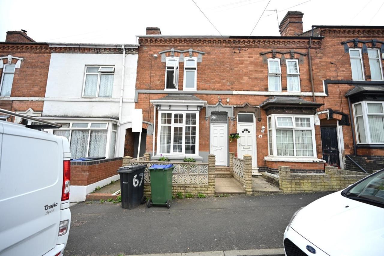 Kunda House Galton Bridge Birmingham Exterior foto
